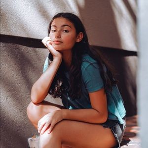 Meet your Posher, Bella